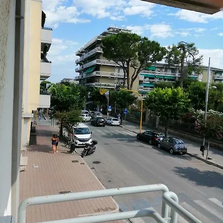 Apartamento Al Mare Roseto Degli Abruzzi